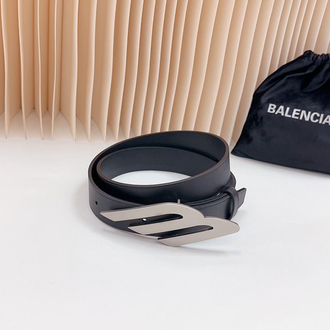 Balenciaga Hourglass M Buckle Belt