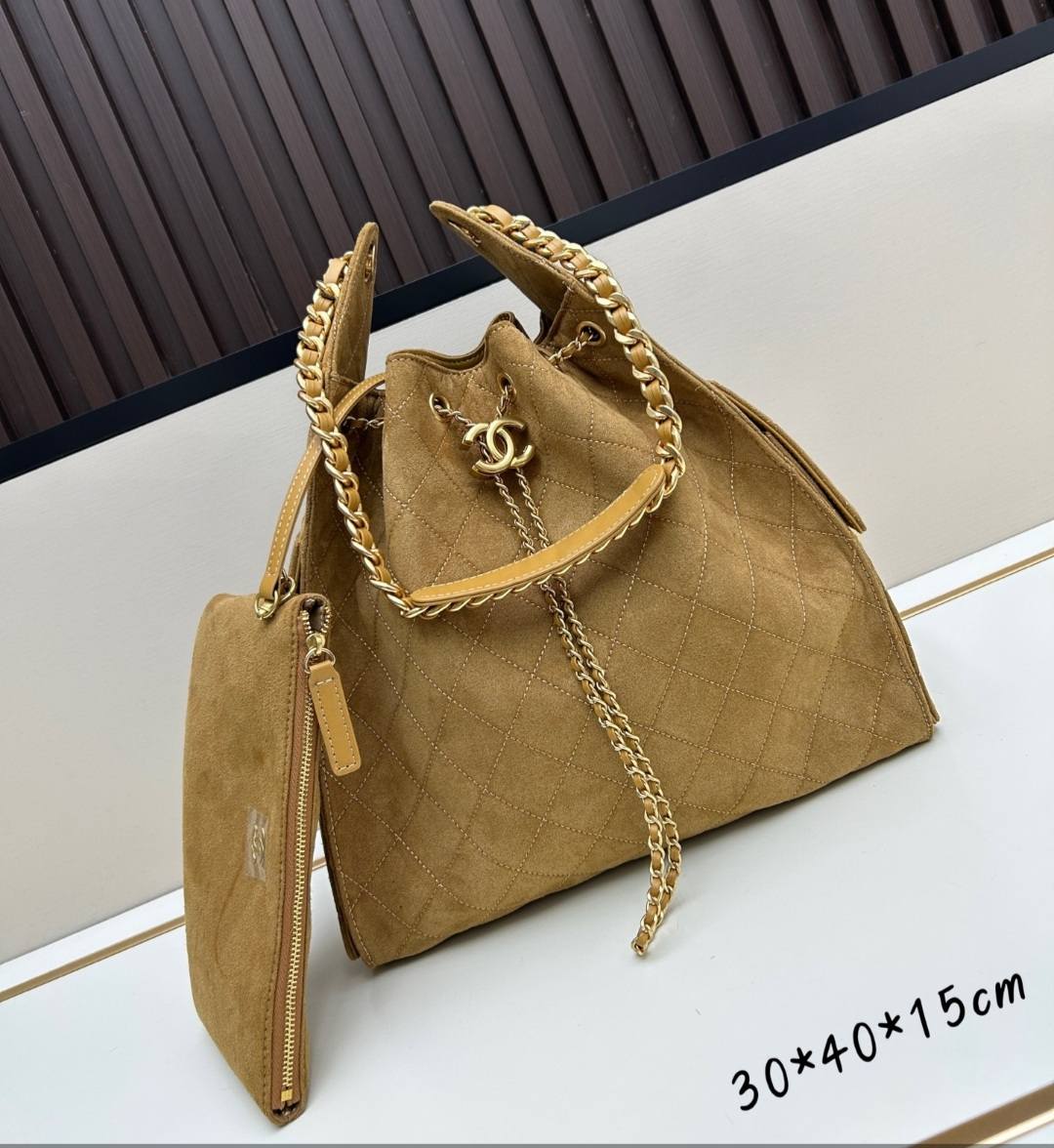 Chanel 25 Handbag