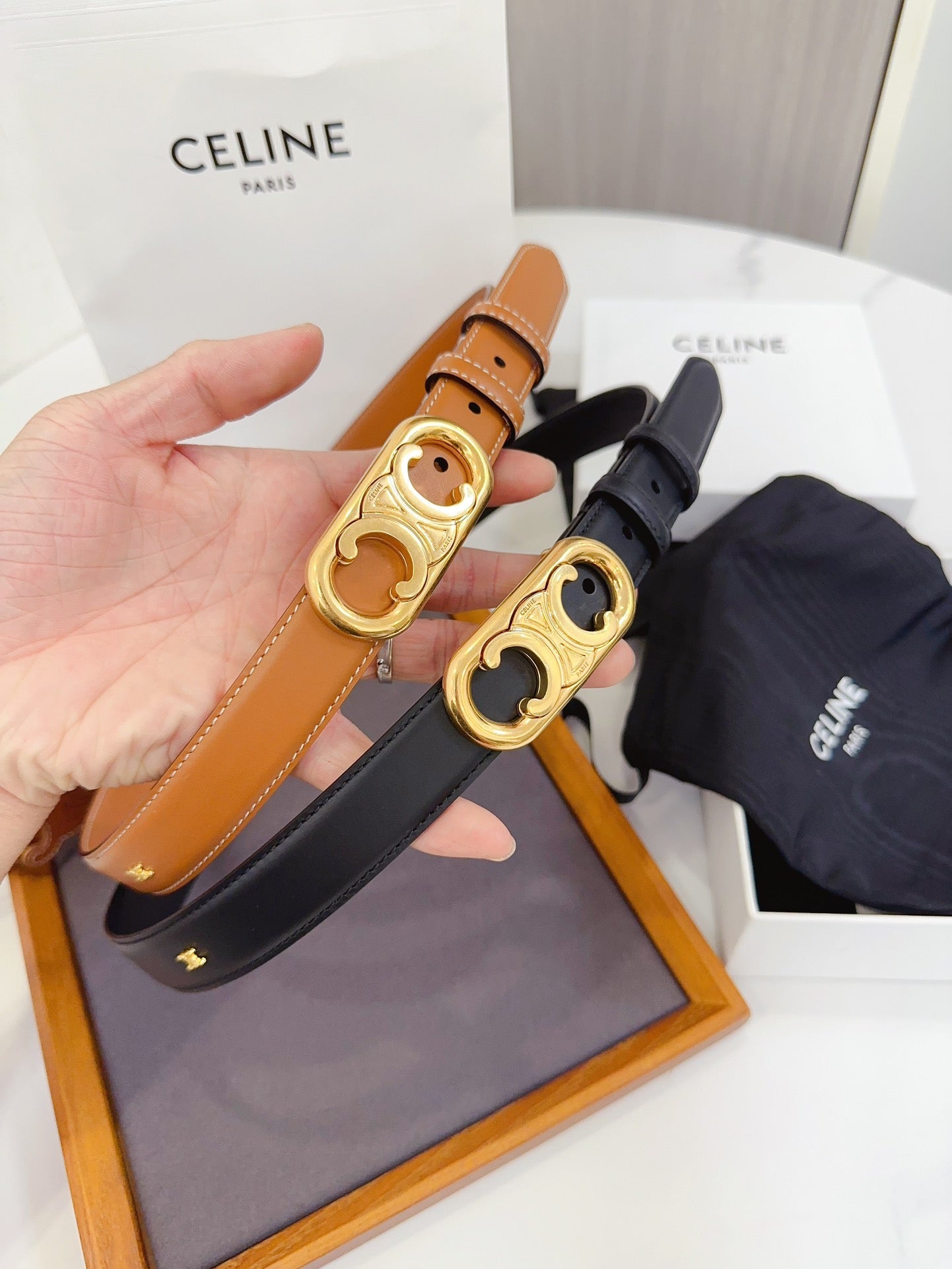 Celine Oval Triomphe Belt in Smooth Calfskin