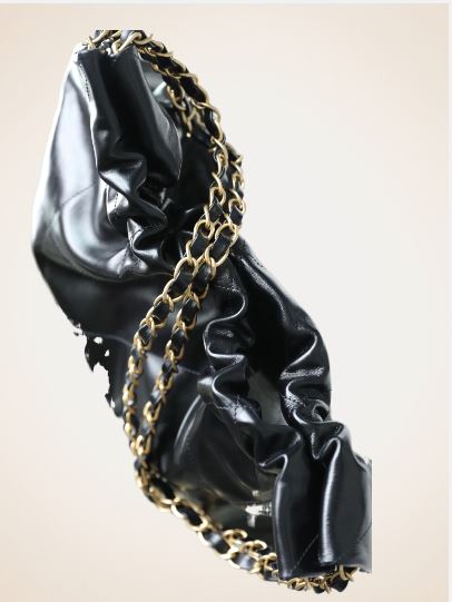 Chanel 22 Handbag Black