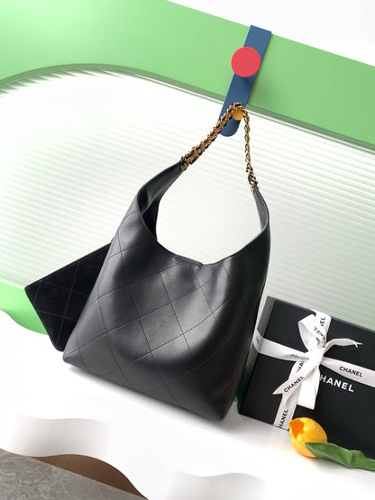 Chanel 25P Black Hobo Bag