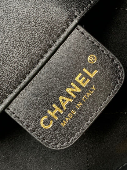Chanel 25P Black Hobo Bag