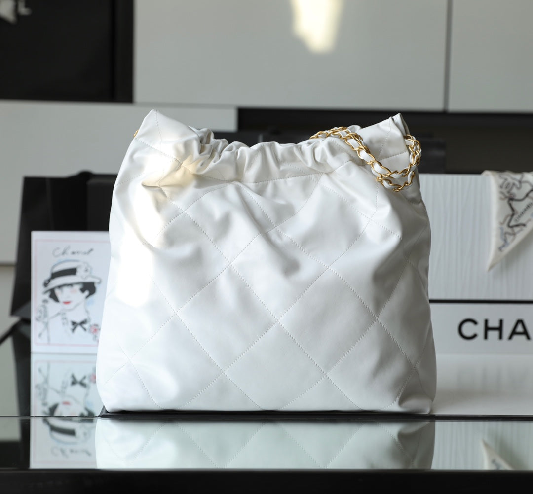 Chanel 22 Handbag White