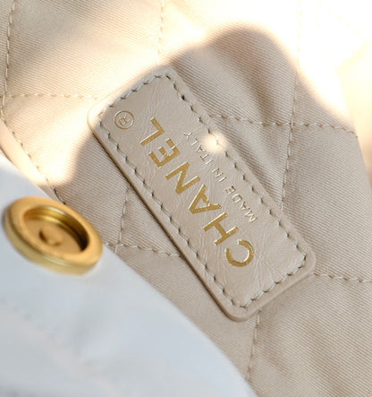 Chanel 22 Handbag White