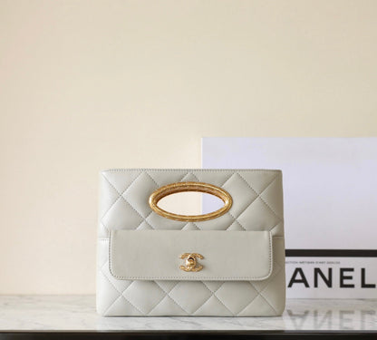 Chanel 24B Lambskin Clutch with Chain - White