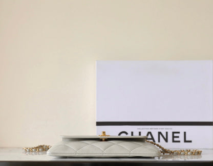 Chanel 24B Lambskin Clutch with Chain - White