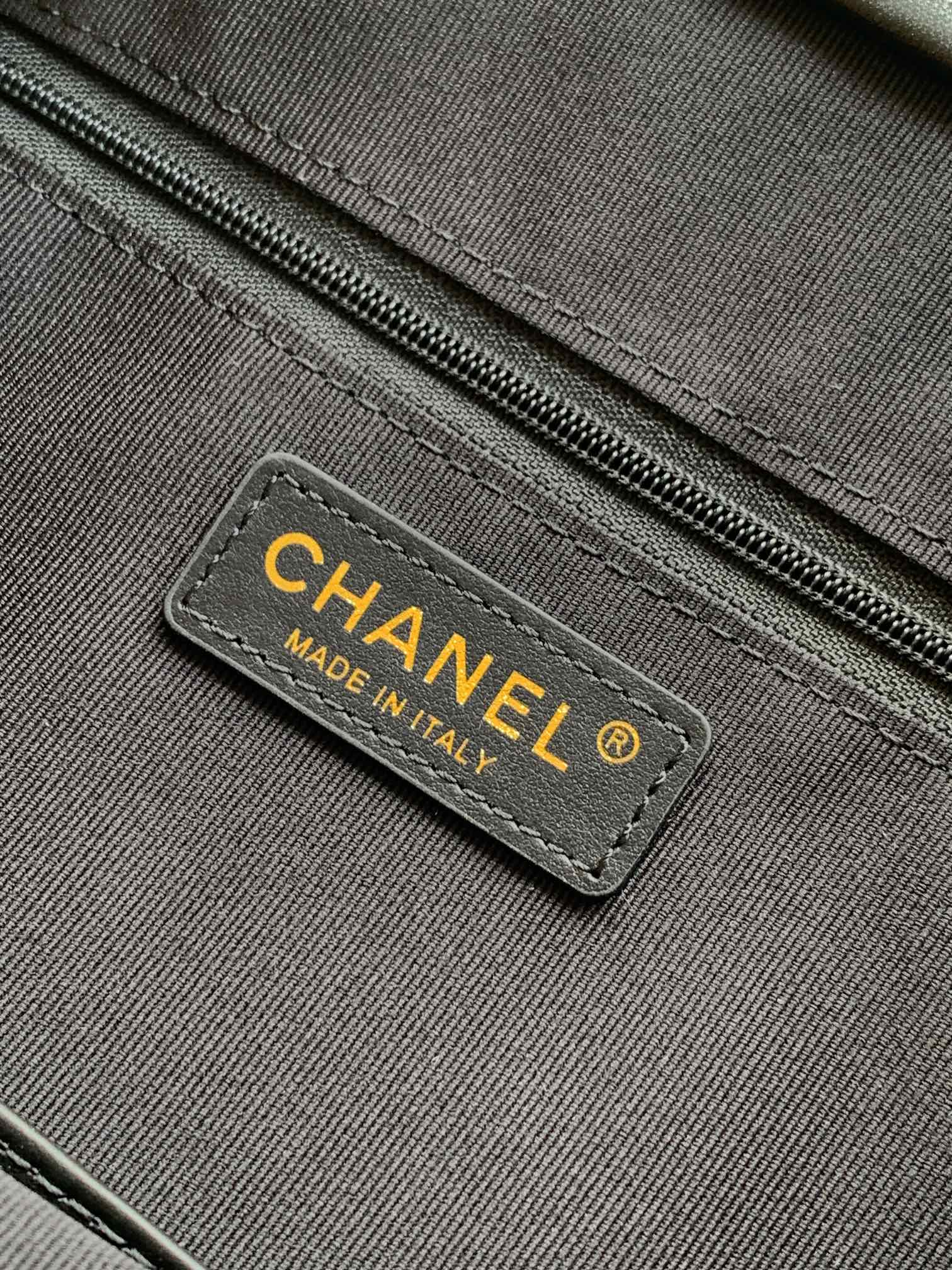 Chanel 25A Suede Shopping Bag
