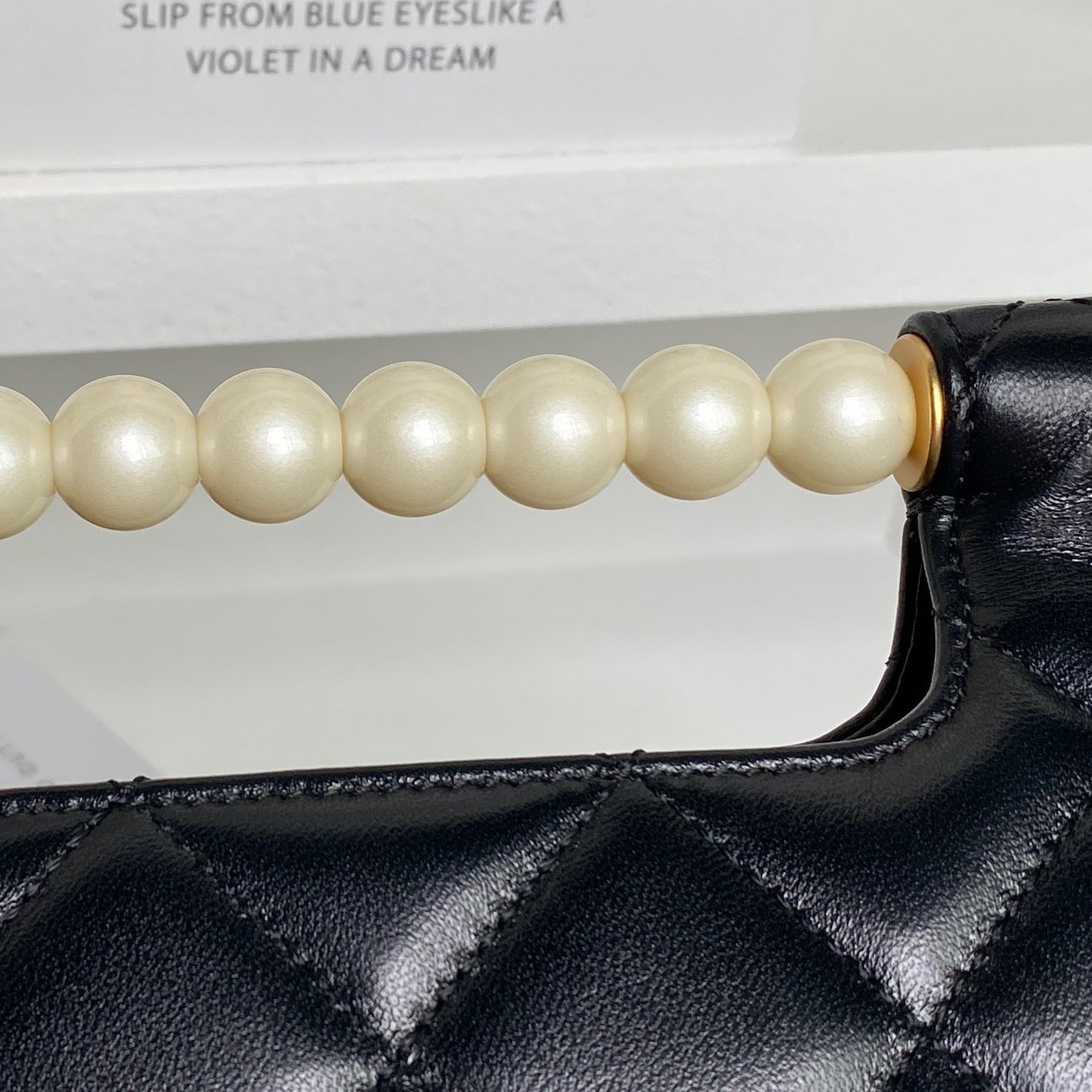 Chanel 25P Pearl Handle Shoulder Bag - Black
