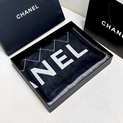 Chanel Quilted-Pattern Wool & Cashmere Scarf