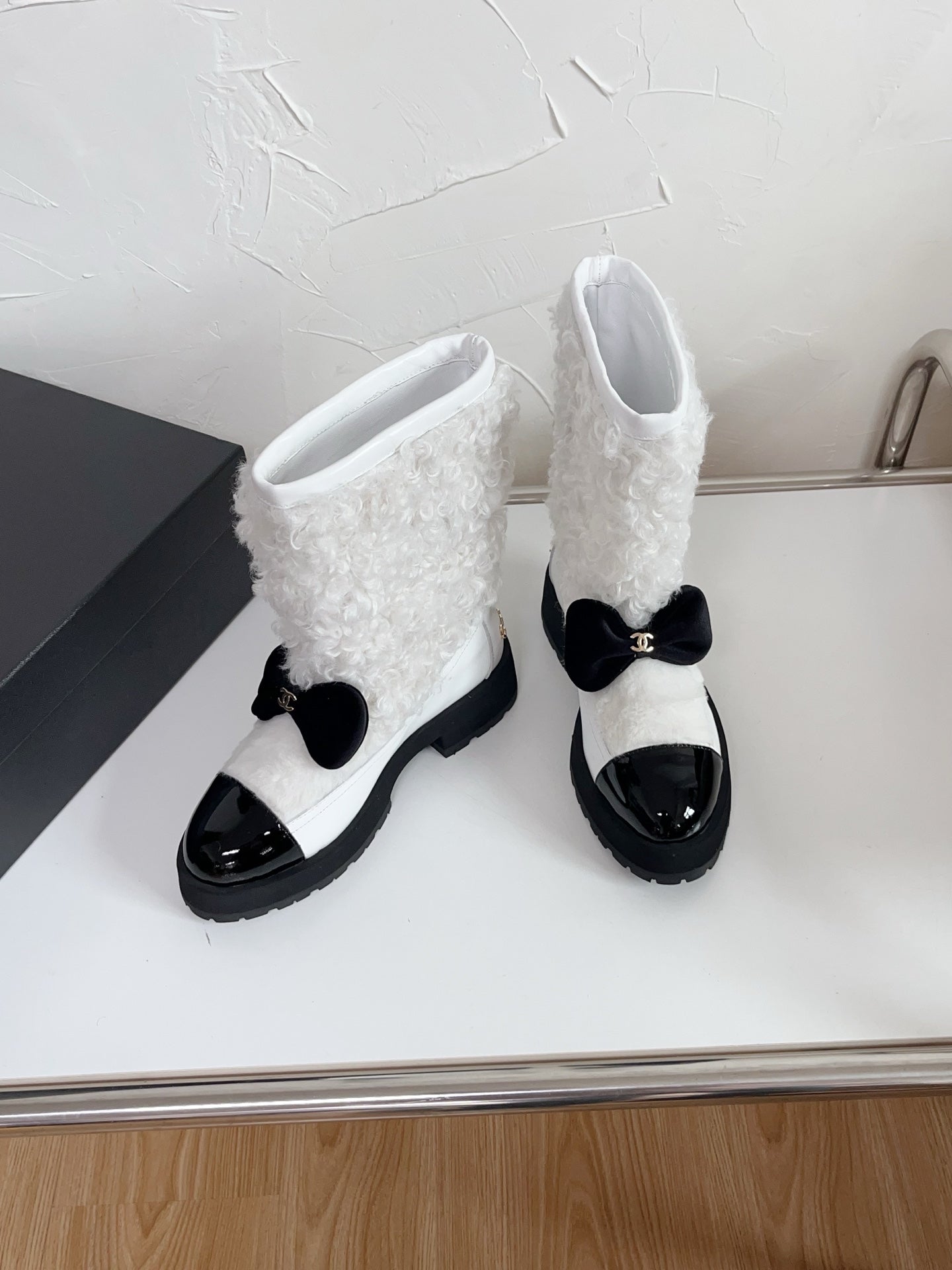 Chanel Shearling Bow Snow Boots