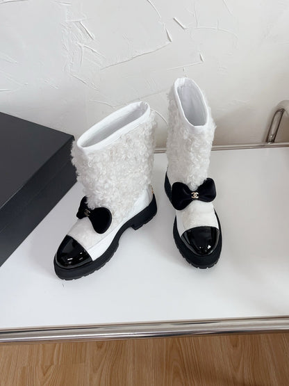 Chanel Shearling Bow Snow Boots