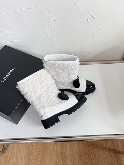 Chanel Shearling Bow Snow Boots