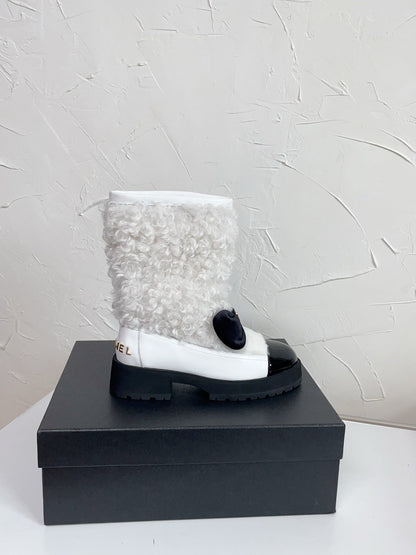 Chanel Shearling Bow Snow Boots