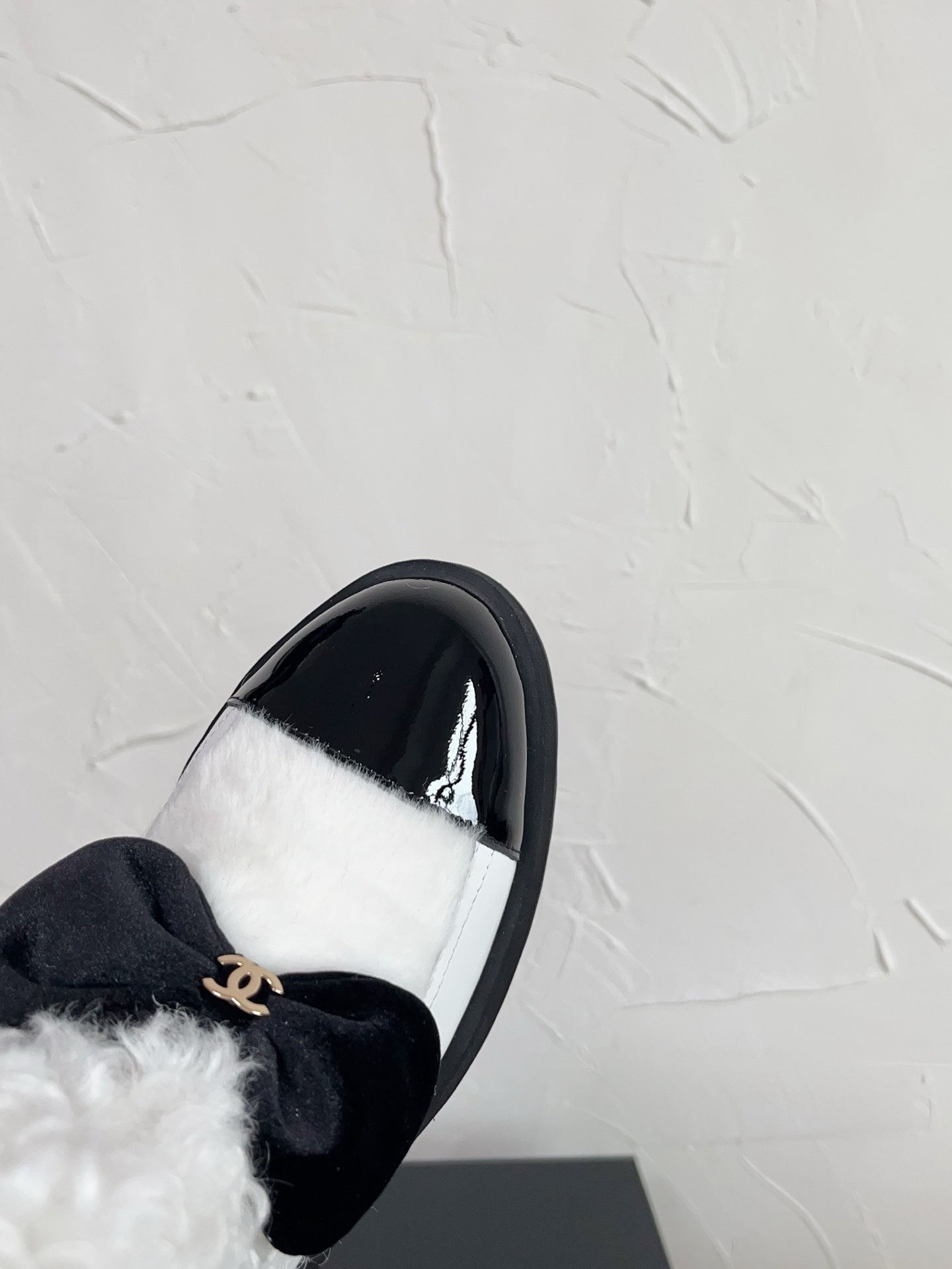 Chanel Shearling Bow Snow Boots