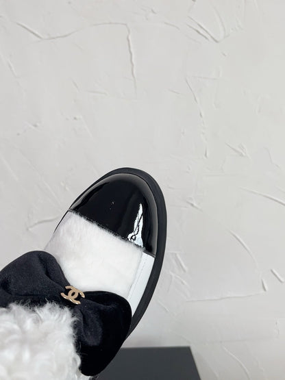 Chanel Shearling Bow Snow Boots