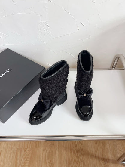 Chanel Shearling Bow Snow Boots