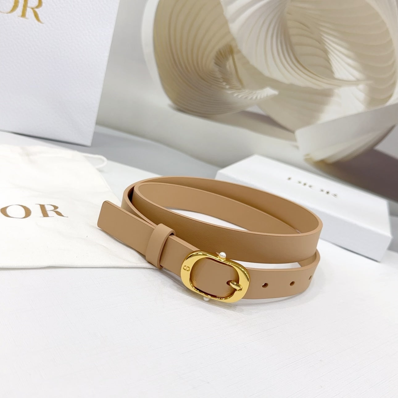 Christian Dior 30 Montaigne Reversible Belt