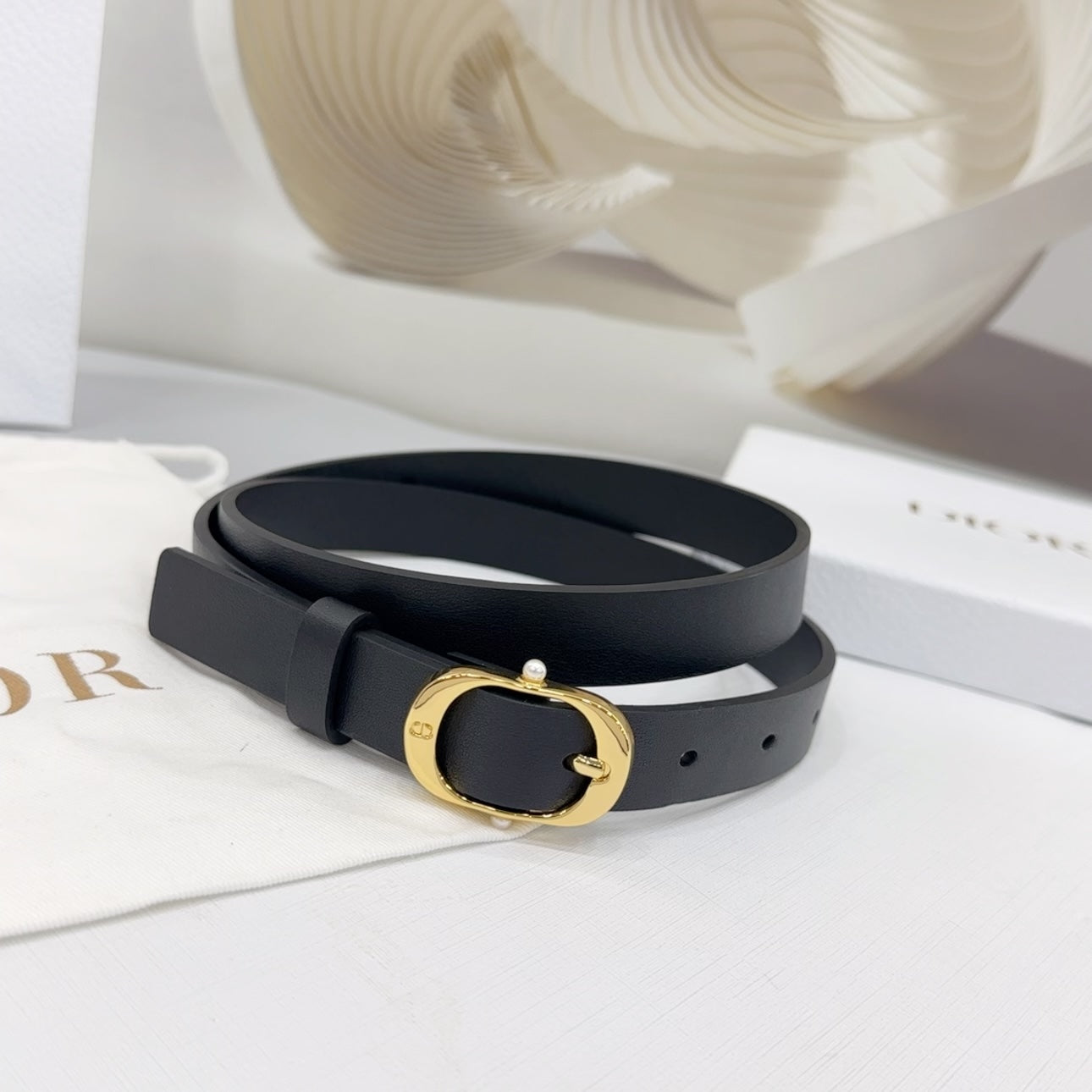 Christian Dior 30 Montaigne Reversible Belt