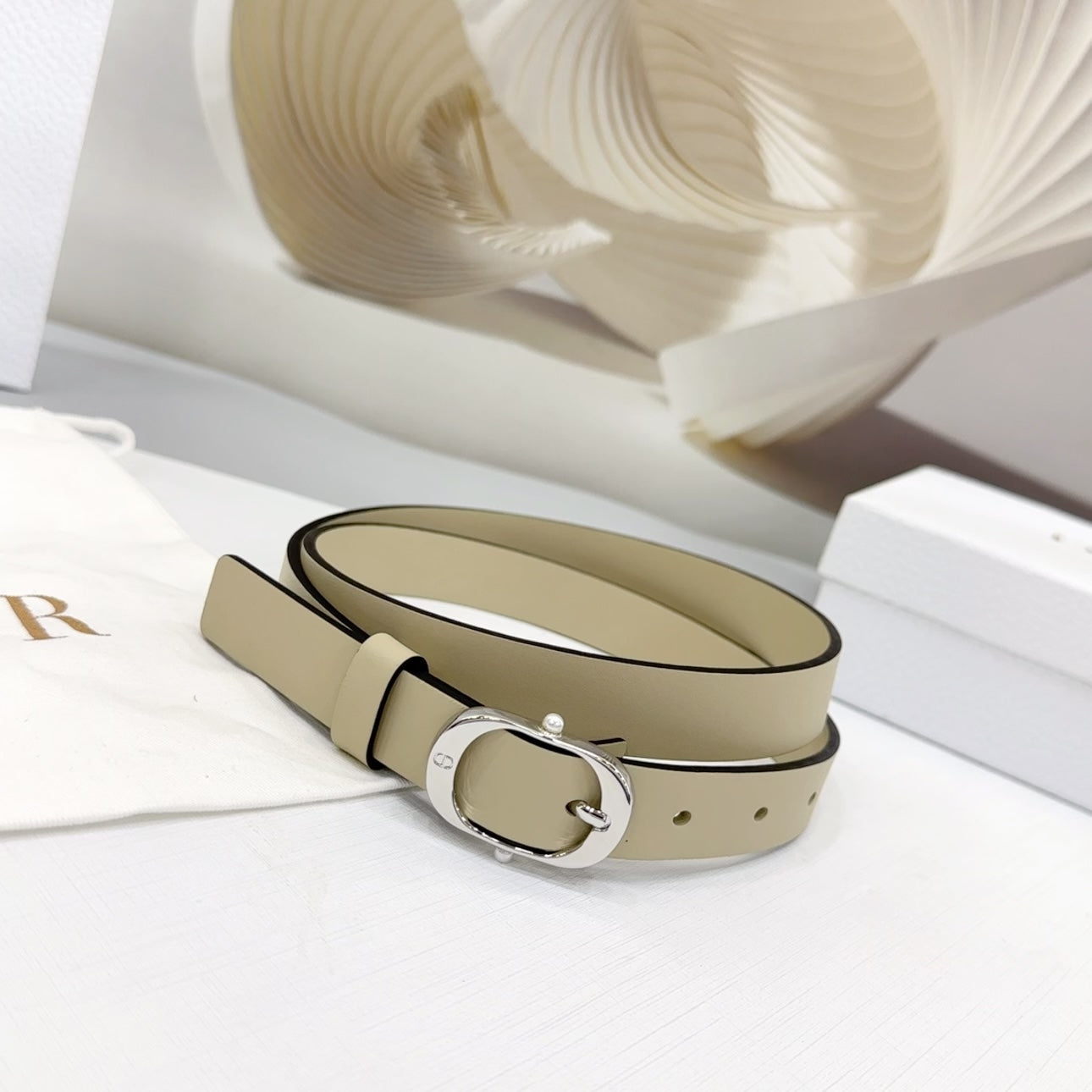 Christian Dior 30 Montaigne Reversible Belt