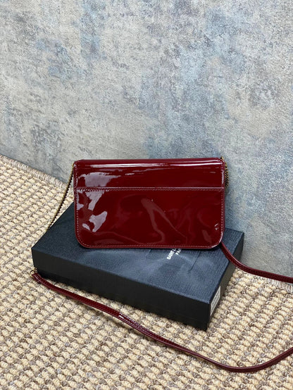 YSL Kate Wallet on Chain