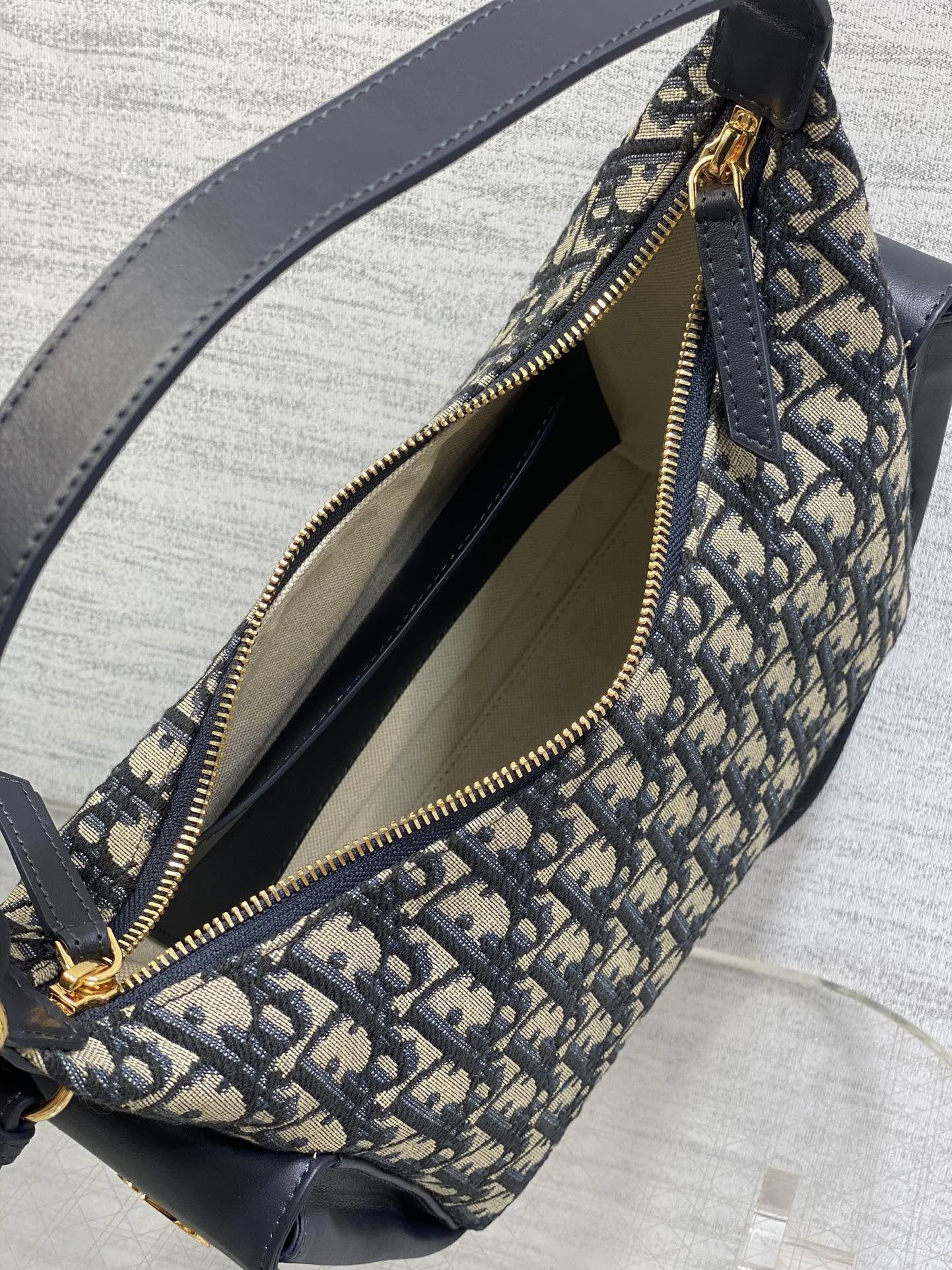 Dior Medium D-Dream Bag