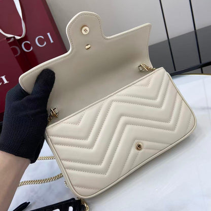 GG Marmont Mini Shoulder Bag