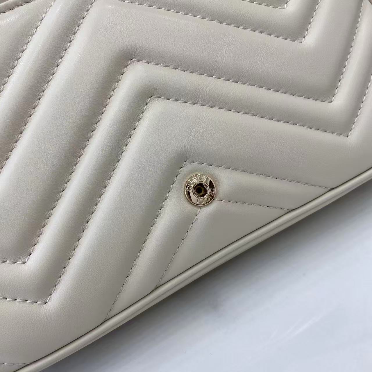 GG Marmont Mini Shoulder Bag
