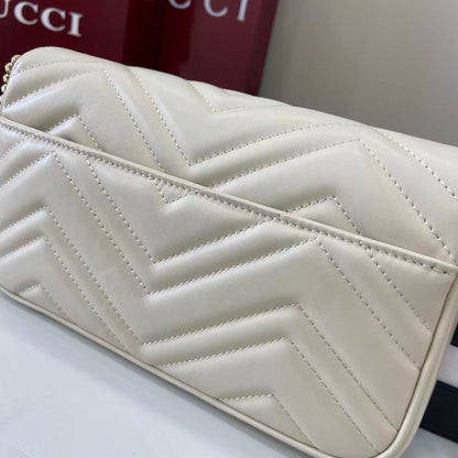 GG Marmont Mini Shoulder Bag