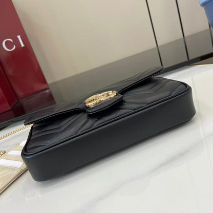 GG Marmont Mini Shoulder Bag
