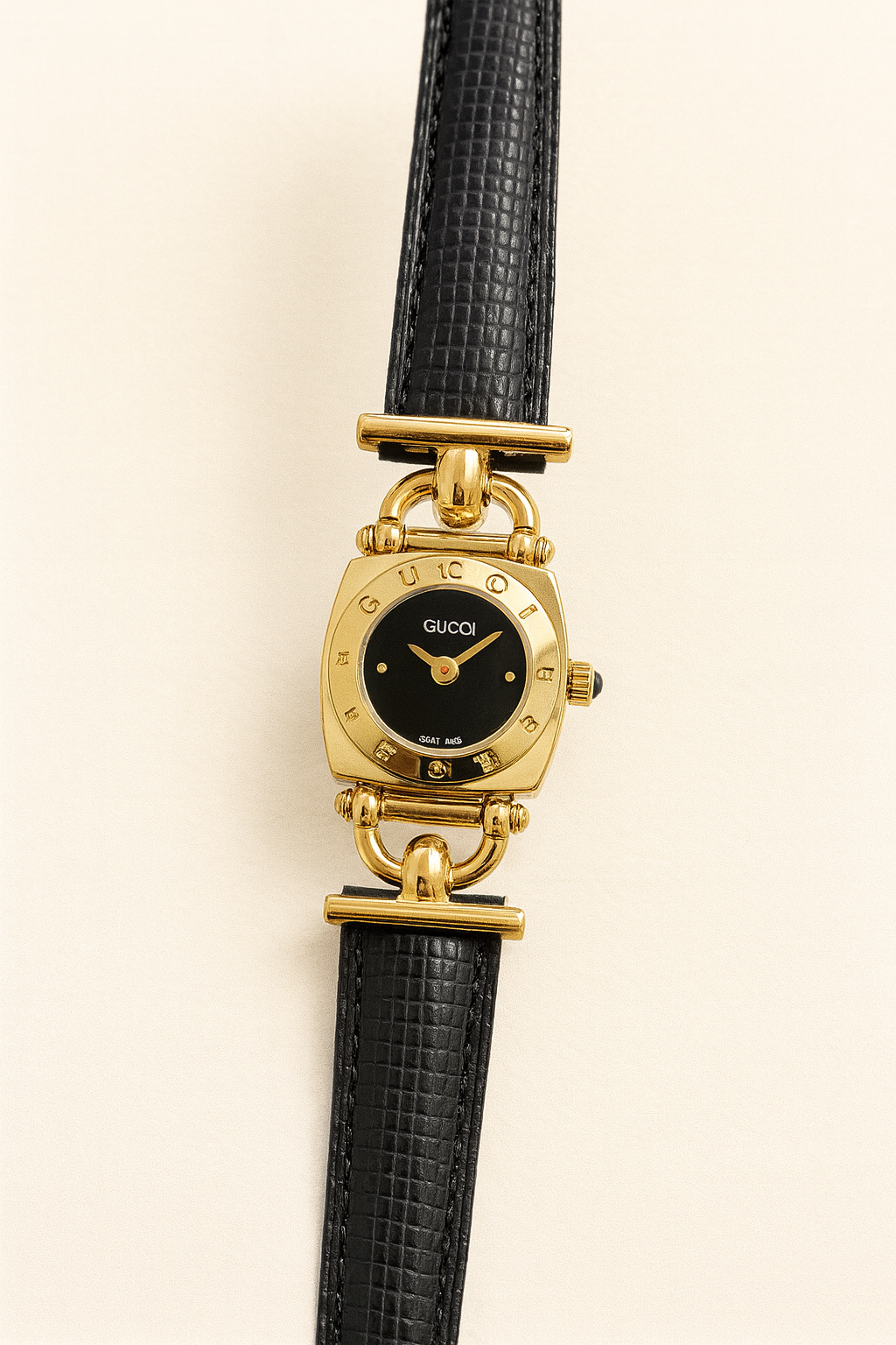 Gucci 3900 Series G-Frame Women’s Watch