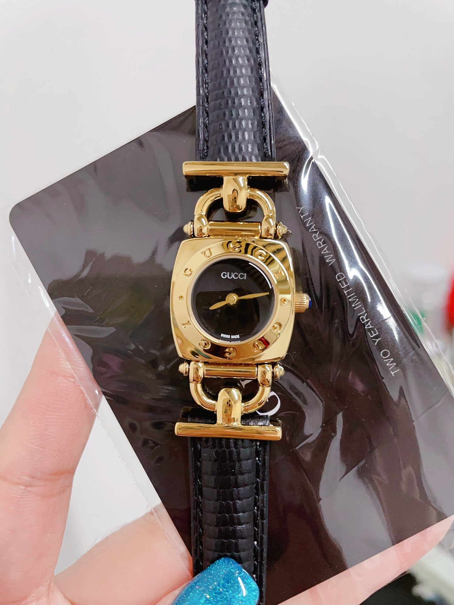 Gucci 3900 Series G-Frame Women’s Watch