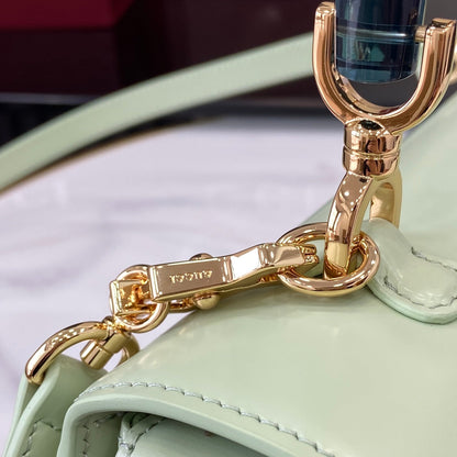 Gucci Bamboo Diva Top Handle Bag