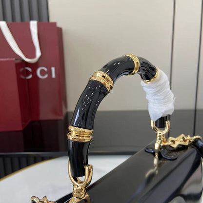 Gucci Bamboo Diva Top Handle Bag