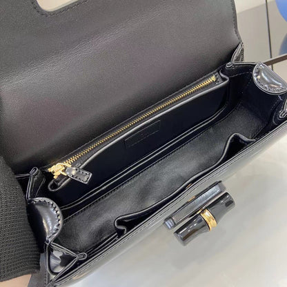 Gucci Bamboo Diva Top Handle Bag