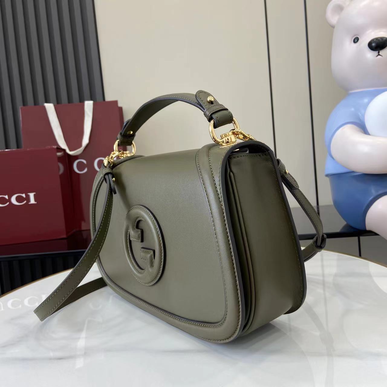 Gucci Blondie Top Handle Bag