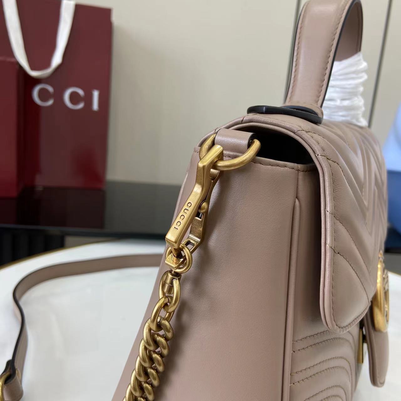 Gucci GG Marmont Medium Top Handle Bag