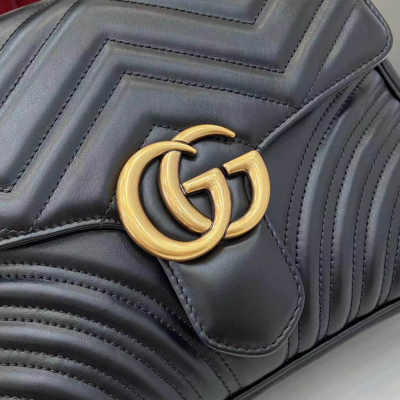 Gucci GG Marmont Medium Top Handle Bag