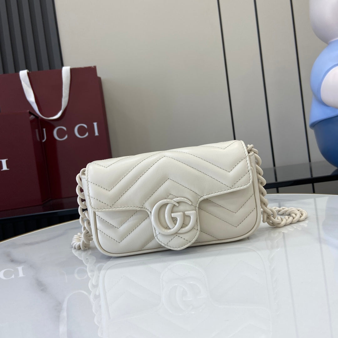 Gucci GG Marmont Ultra Mini Bag