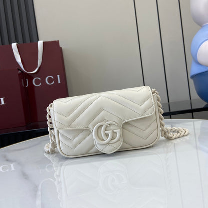 Gucci GG Marmont Ultra Mini Bag