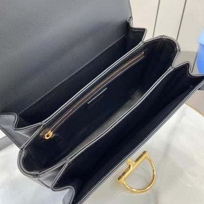 Gucci Siena Small Shoulder Bag