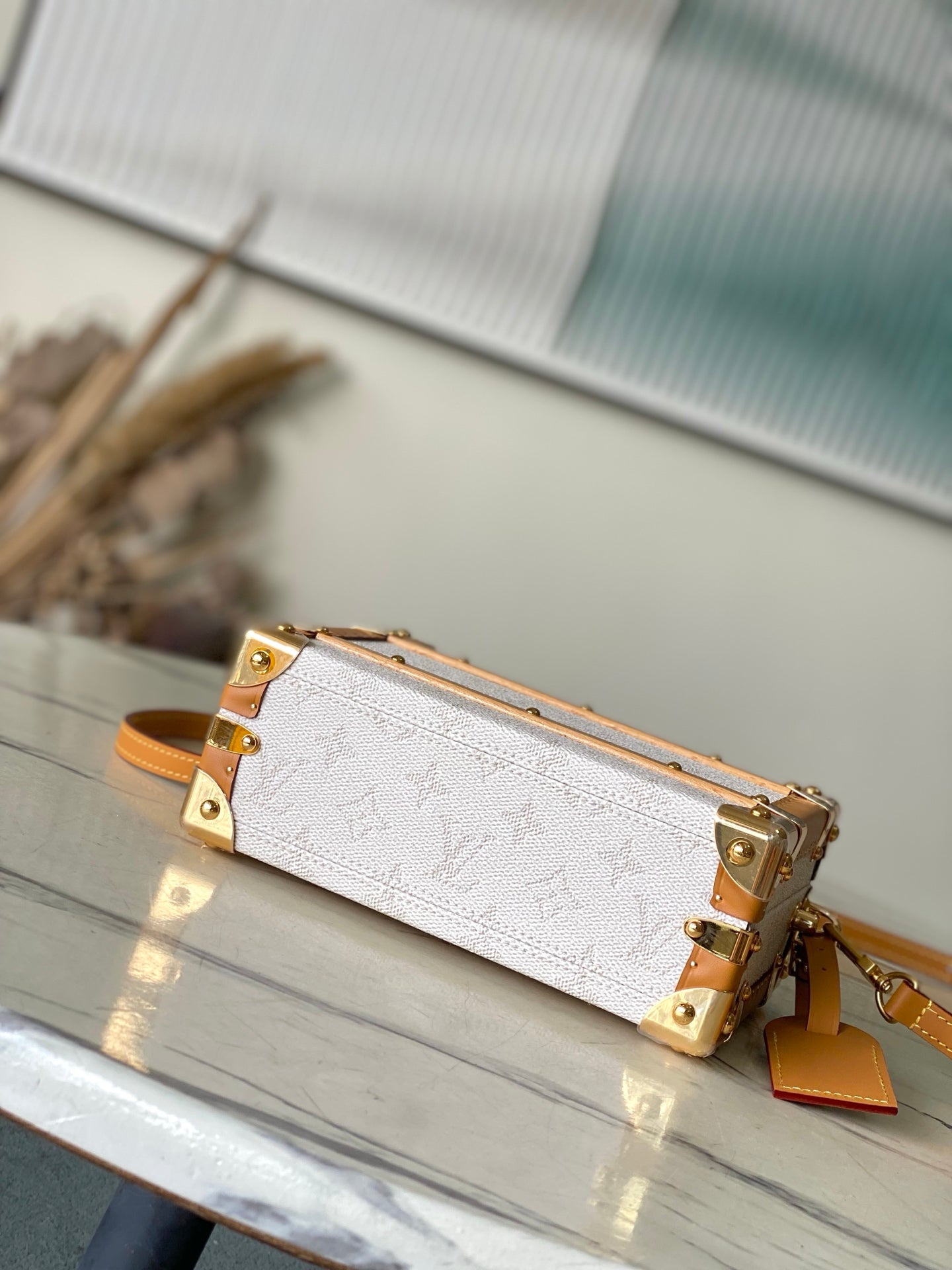 Louis Vuitton Handle Trunk G71