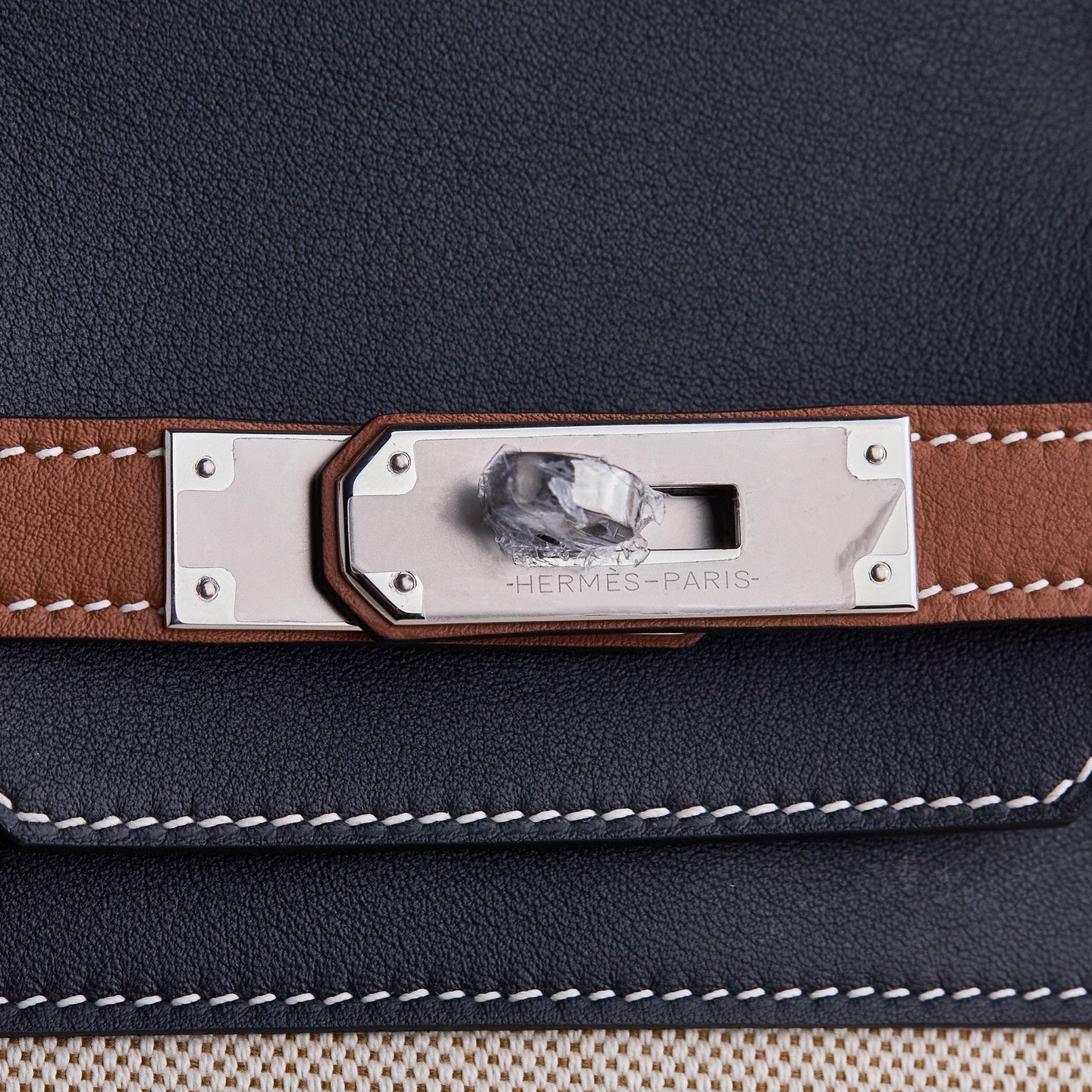 Hermès Birkin 40 – Toile & Swift Leather