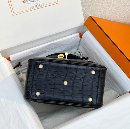 Hermès Lindy 26 – Matte Alligator