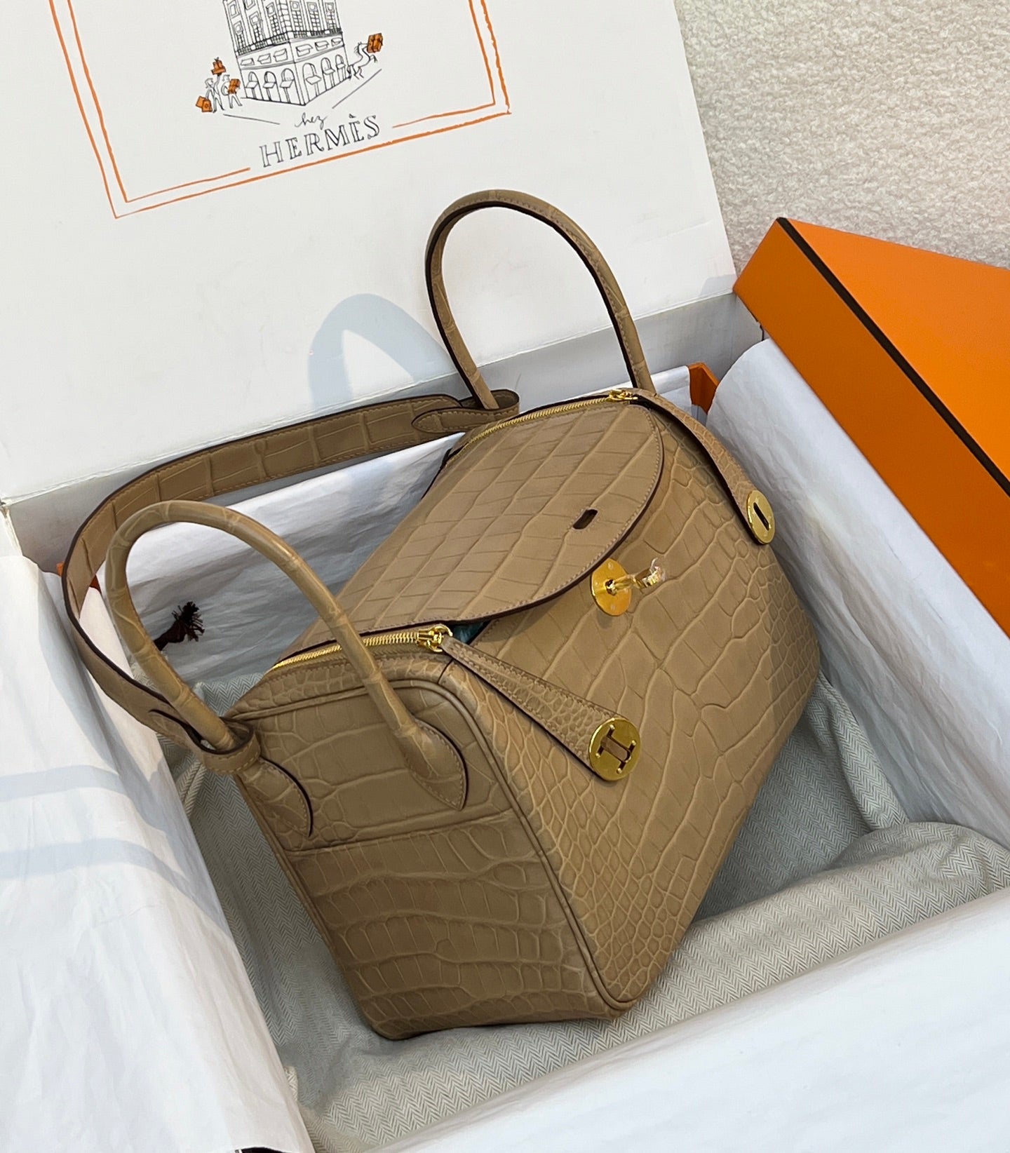 Hermès Lindy 26 – Matte Alligator