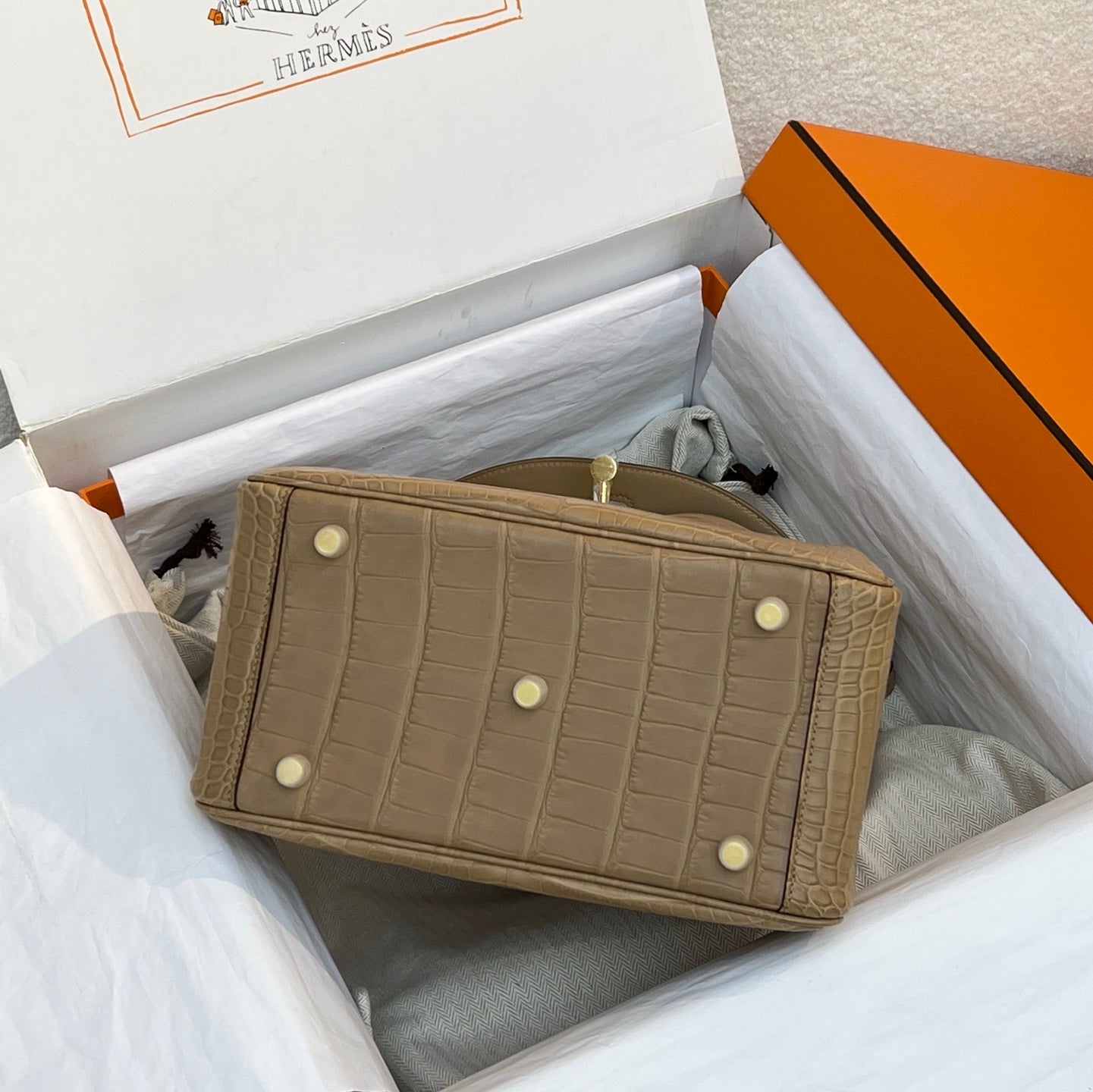 Hermès Lindy 26 – Matte Alligator