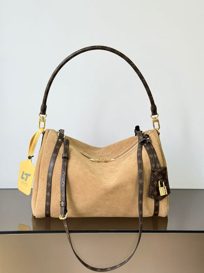 LOUIS VUITTON Express MM – Suede Edition