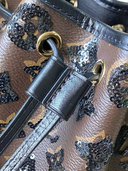 LOUIS VUITTON Noé BB Bucket Bag