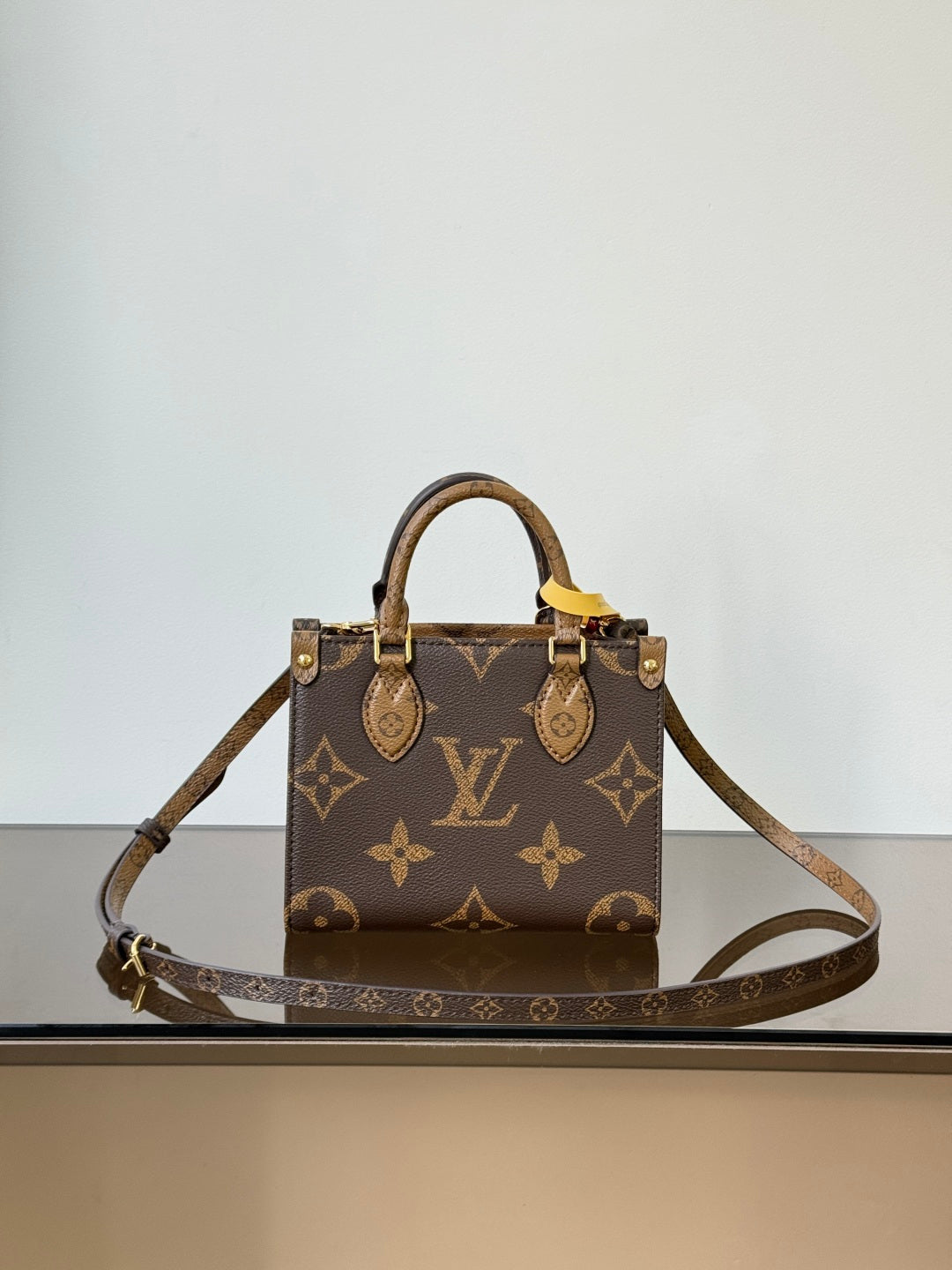 LOUIS VUITTON OnTheGo BB – Monogram Reverse