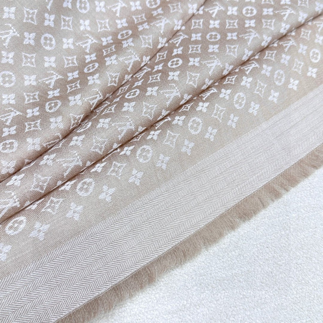 Louis Vuitton Monogram Shine Scarf