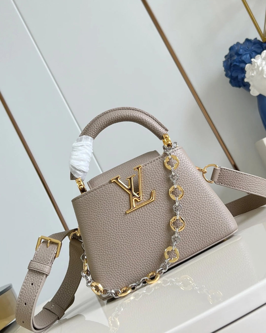 Louis Vuitton Capucines Mini Bag